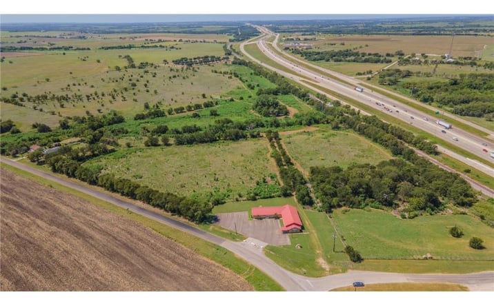 Pictures of Land property located at 0000 I-35, Bruceville Eddy, TX 76524 for sales - image #1