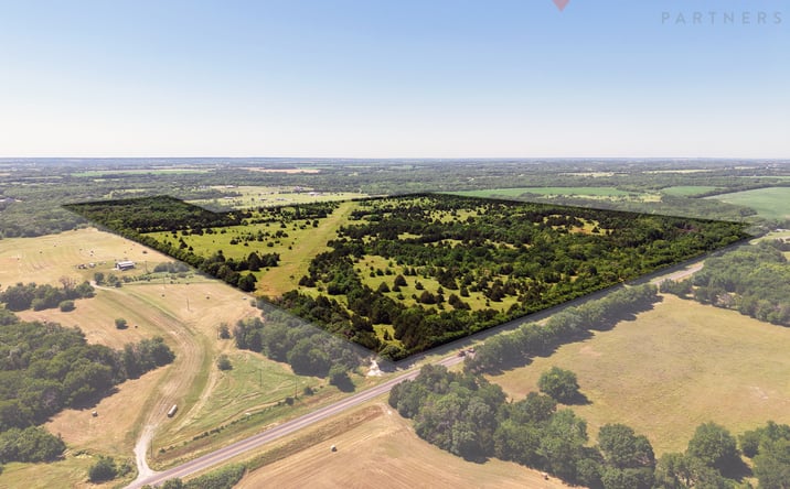 Pictures of Land property located at FM 2729, Grayson County, Van Alstyne, TX 75495 for sales - image #1
