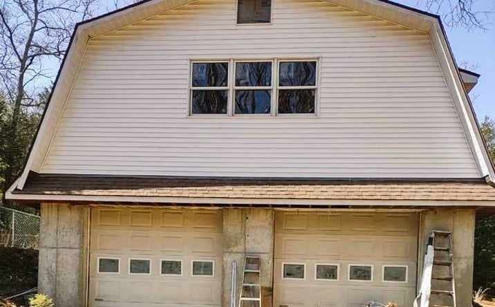 Pictures of Multifamily, Mixed Use, Special Purpose property located at 333 Pendleton Hill Rd, Voluntown, CT 26303 for sales - image #1