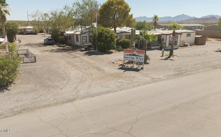 Pictures of Mobile Home Park, Multifamily property located at 855 E Rogers Ave 62, Quartzsite, AZ 85346 for sales - image #1