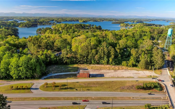Pictures of Land property located at 99 Northampton Rd, Seneca, SC 29678 for sales - image #1