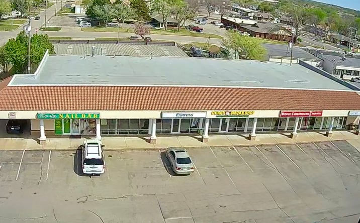 Pictures of Retail property located at 620 N Baltimore Ave, Derby, KS 67037 for sales - image #1