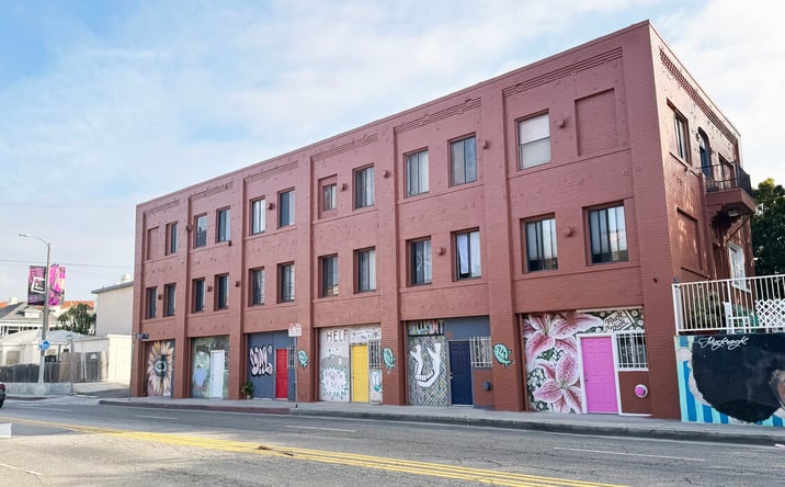 Pictures of Multifamily property located at 101 Dudley Ave, Los Angeles, CA 90291 for sales - image #1