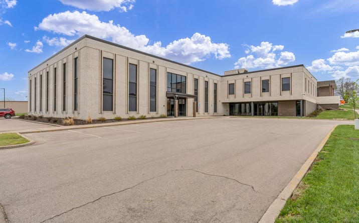 Pictures of Office property located at 3400 SW Van Buren ST, Topeka, KS 66611 for sales - image #1