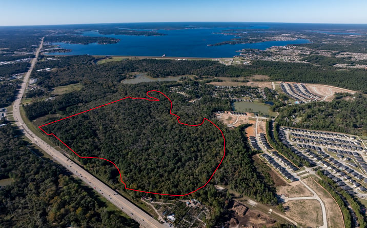 Pictures of Land property located at Hwy 105 W, Conroe, TX 77304 for sales - image #1