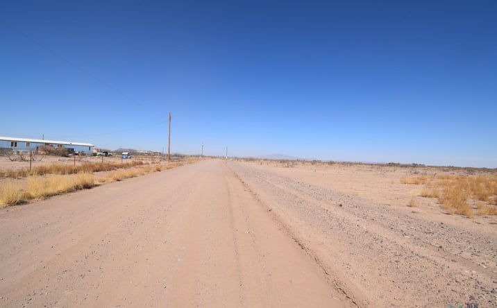 Pictures of Land property located at Cochise Rd Sw Lot 7, Deming, NM 88030 for sales - image #1