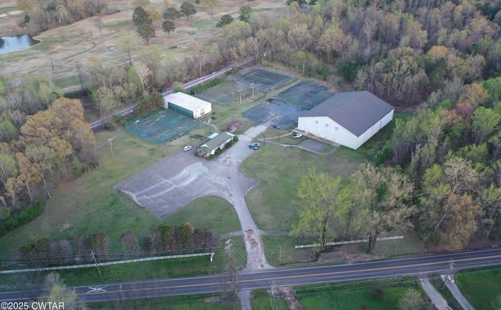 Pictures of Mixed Use property located at 2970 Old Medina Road, Jackson, TN 38305 for sales - image #1
