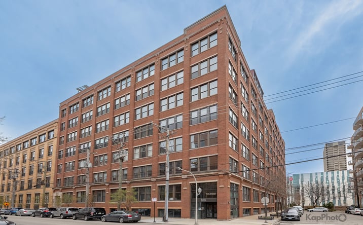 Pictures of Special Purpose property located at 921 W Van Buren Street #2B, Chicago, IL 60607 for sales - image #1