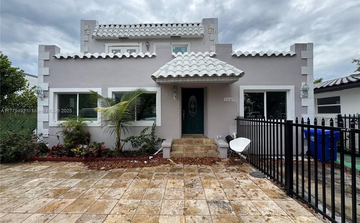 Pictures of Multifamily property located at 1664 SW 9th St, Miami, FL 33135 for sales - image #1