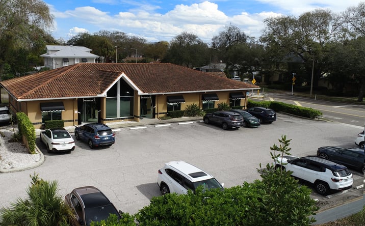 Pictures of Office, Retail property located at 1600 Dr M.L.K. Jr St N, St. Petersburg, FL 33704 for sales - image #1
