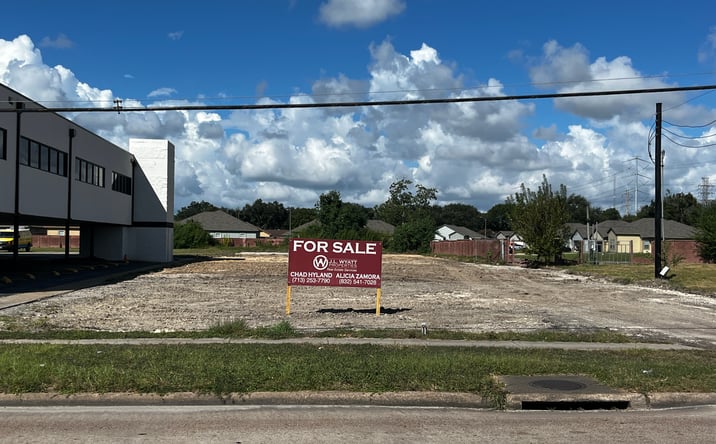 Pictures of Land property located at 2310 Center St, Deer Park, TX 77536, Deer Park, TX 77536 for sales - image #1