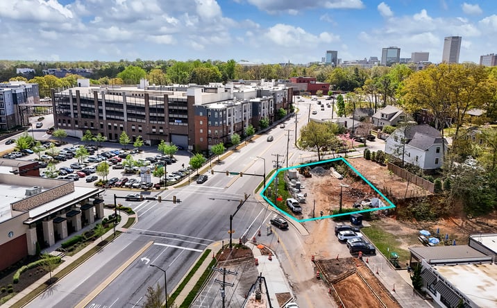 Pictures of Retail, Office, Mixed Use, Land property located at 51 Wade Hampton Blvd, Greenville, SC 29609 for sales - image #1