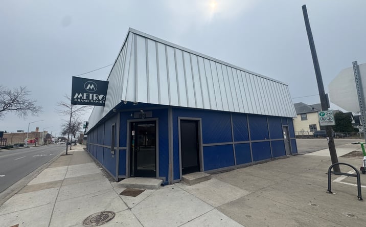 Pictures of Retail property located at 1901 Division Ave S, Grand Rapids, MI 49507 for sales - image #1