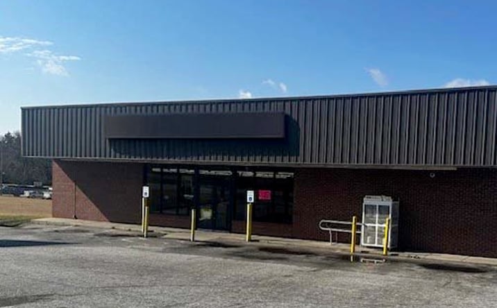 Pictures of Retail, Industrial property located at 2518 US-25, Greenwood, SC 29646 for sales - image #1