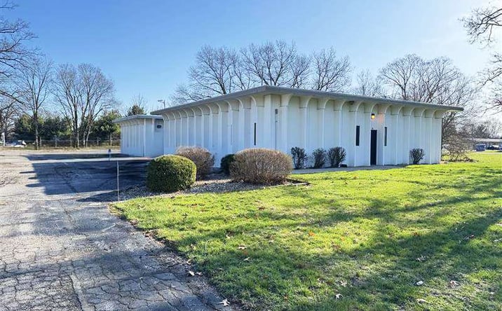 Pictures of Office, Industrial, Mixed Use property located at 2310 W Lexington Ave, Elkhart, IN 46514 for sales - image #1