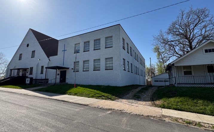 Pictures of Special Purpose property located at 5445 E 29th Street, Kansas City, MO 64128 for sales - image #1