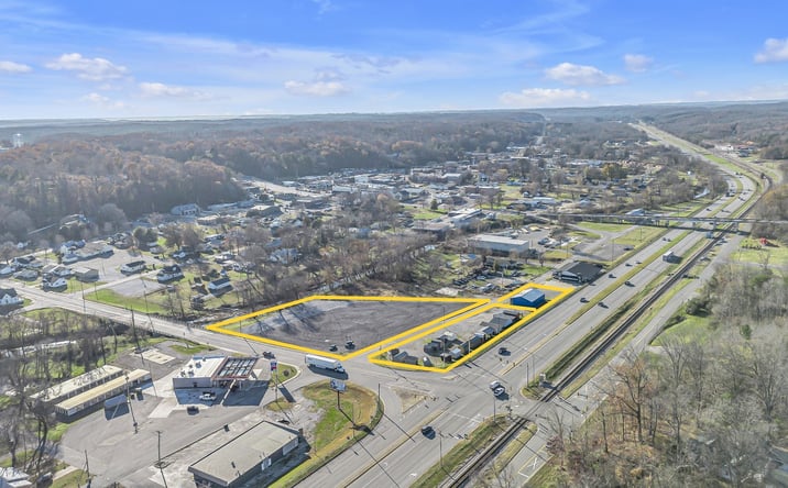 Pictures of Land property located at E Commerce St, Waverly, TN 37185 for sales - image #1