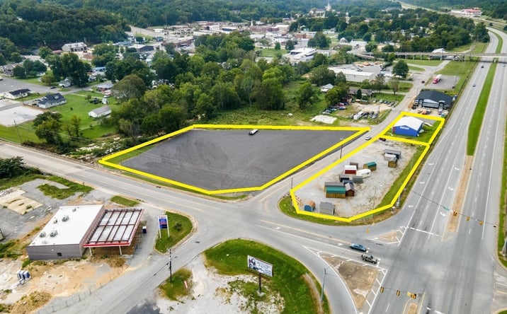 Pictures of Land property located at 216 E Commerce St, Waverly, TN 37185 for sales - image #1