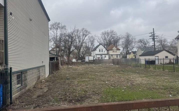 Pictures of Land property located at 4646 W Ohio Street, Chicago, IL 60644 for sales - image #1