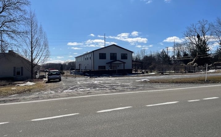Pictures of Land property located at 496 E Avon Rd, Rochester Hills, MI 48307 for sales - image #1