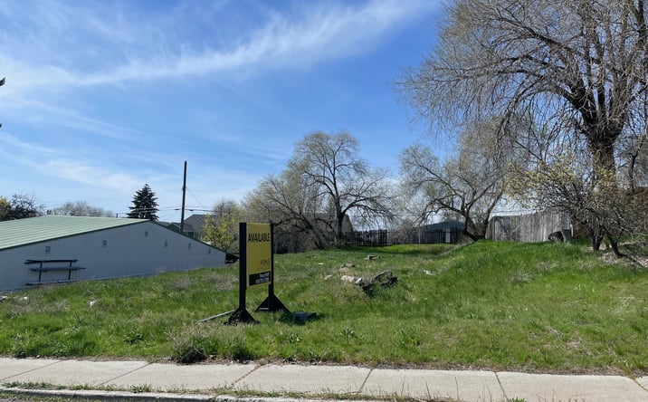 Pictures of Land property located at 3007 N Cook St, Spokane, WA 99207 for sales - image #1