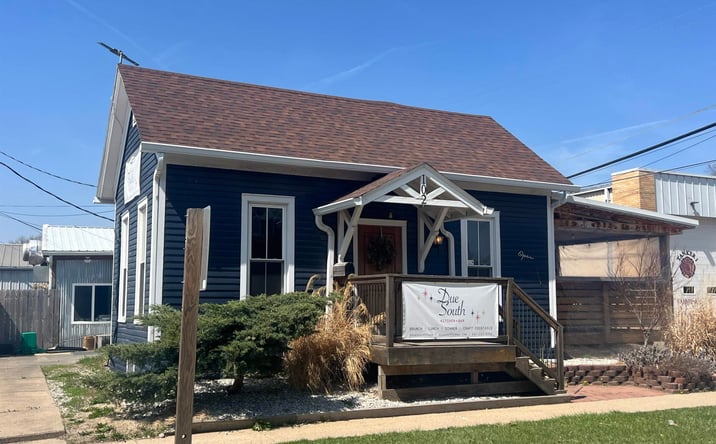 Pictures of Retail, Office property located at 102 N 2Nd Street, Fairfield, IA 52556 for sales - image #1