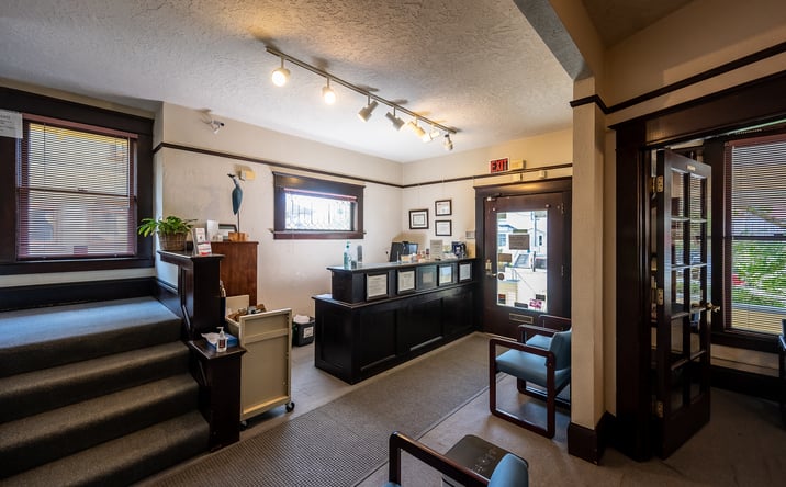 Pictures of Retail, Office property located at 1934 NE Broadway, Portland, OR 97232 for sales - image #1