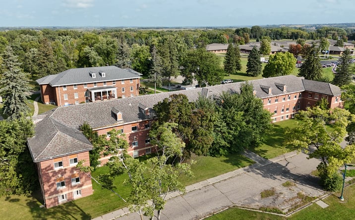 Pictures of Mixed Use, Multifamily property located at 1517 Patterson Loop, Fergus Falls, MN 56537 for sales - image #1