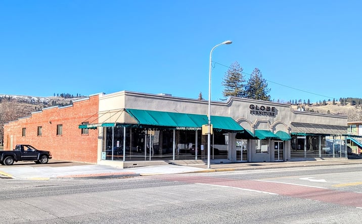 Pictures of Retail property located at 1520 Adams Ave, La Grande, OR 97850 for sales - image #1