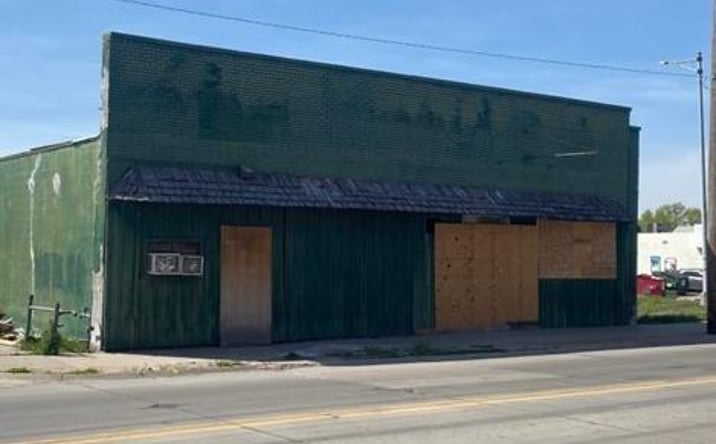 Pictures of Special Purpose property located at 6106 King Hill Avenue, St Joseph, MO 64504 for sales - image #1