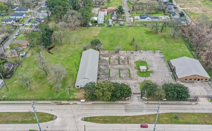 Pictures of Retail property located at 6130 Wheatley St, Houston, TX 77091 for sales - image #1