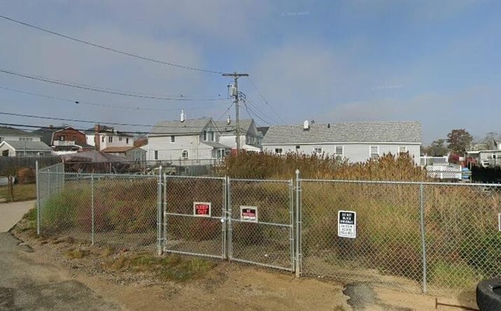 Pictures of Land property located at 21 Bayview Avenue, Howard Beach, NY 11414 for sales - image #1