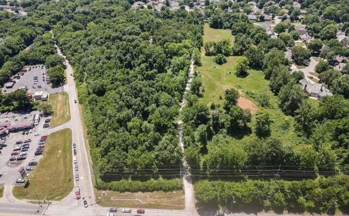 Pictures of Land property located at 2700 E Battlefield Rd, Springfield, MO 65804 for sales - image #1