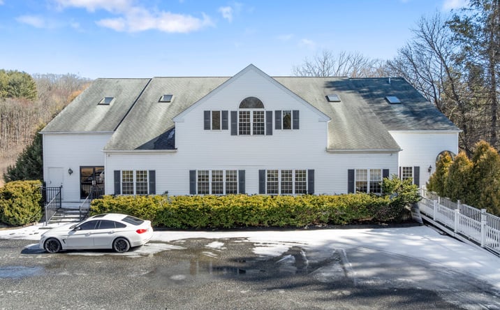 Pictures of Office property located at 128 Litchfield Rd, New Milford, CT 06776 for sales - image #1