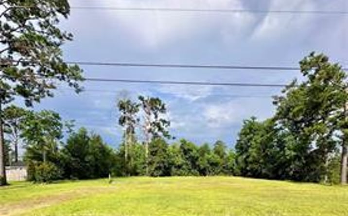 Pictures of Land property located at 1425 Hollyvale Dr, Lake Charles, LA 70611 for sales - image #1