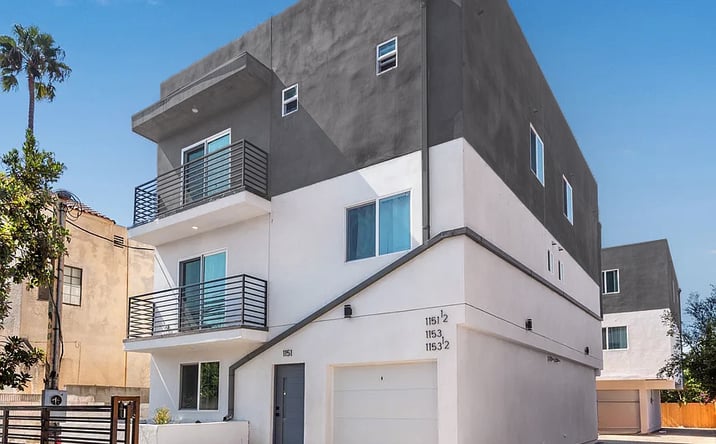 Pictures of Multifamily property located at 1151 S Ardmore Ave, Los Angeles, CA 90006 for sales - image #1