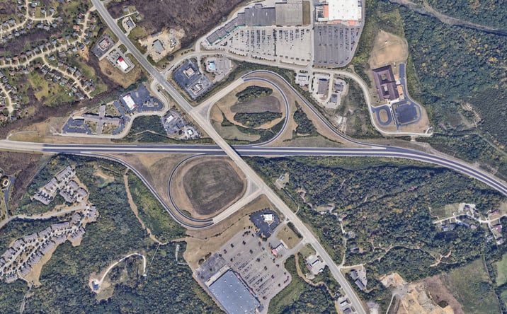 Pictures of Land property located at 320 Crossroads Blvd, Newport, KY 41076 for sales - image #1
