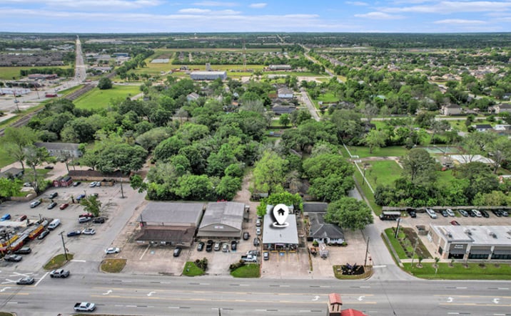 Pictures of Retail, Industrial property located at 4214 Broadway FM 518, Pearland, TX 77581 for sales - image #1