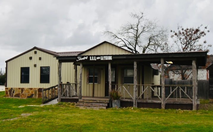 Pictures of Mixed Use, Office, Retail property located at 217 Edwin Ave, Agua Dulce, TX 78330 for sales - image #1
