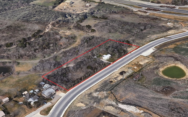 Pictures of Land property located at 320 S Solms Rd, New Braunfels, TX 78132 for sales - image #1