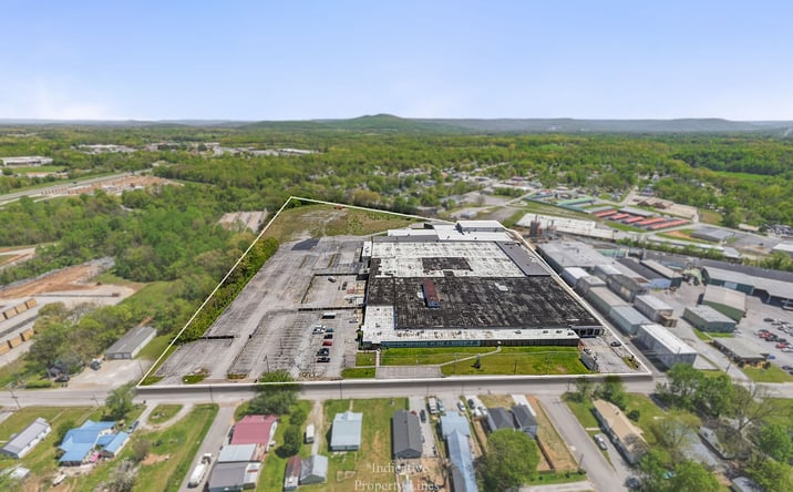 Pictures of Industrial property located at 204 Red Rd, McMinnville, TN 37110 for sales - image #1