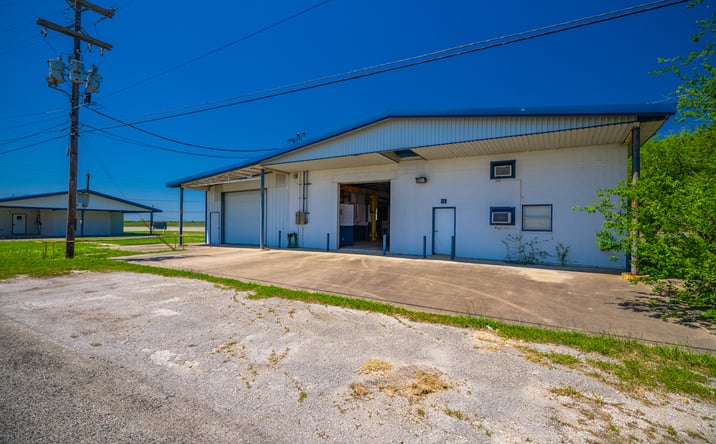 Pictures of Industrial property located at 464 Fisher Road, Port Lavaca, TX 77979 for sales - image #1
