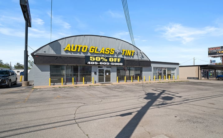 Pictures of Industrial property located at 4621 NW 10th St, Oklahoma City, OK 73127 for sales - image #1
