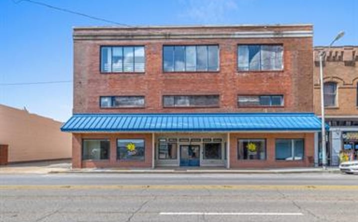 Pictures of Business for Sale property located at 327 Broad Street, Lake Charles, LA 70601 for sales - image #1