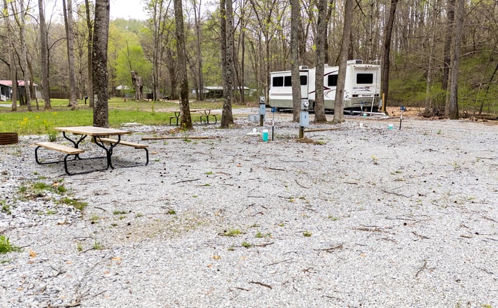 image of property at 620 PERRY SPRINGS RD Eddyville KY 42038-7652