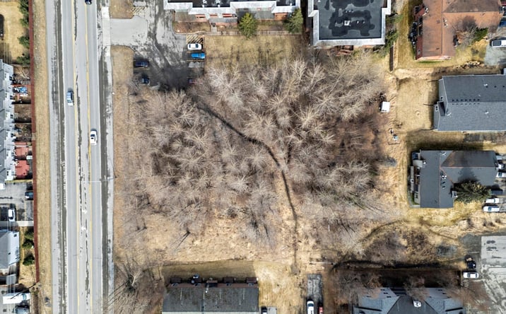 Pictures of Land property located at 8525 Jewel Lake Rd, Anchorage, AK 99502 for sales - image #1