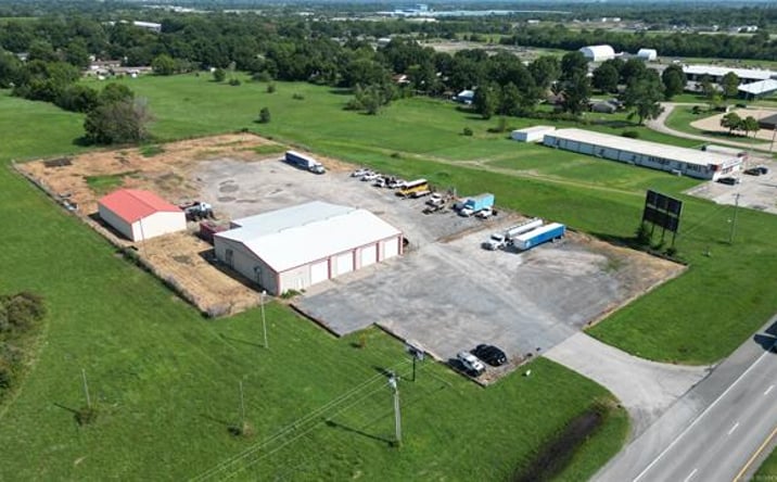 Pictures of Industrial property located at 2700 S 32nd St, Muskogee, OK 74401 for sales - image #1