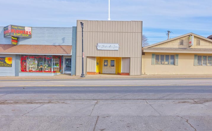 Pictures of Office, Land property located at 817 6th Street, Howard Lake, MN 55349 for sales - image #1