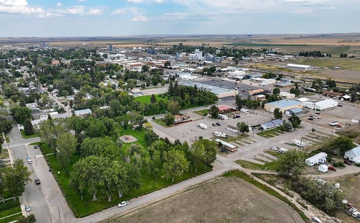 Pictures of Retail, Land property located at 719 S Maryland St, Conrad, MT 59425 for sales - image #1
