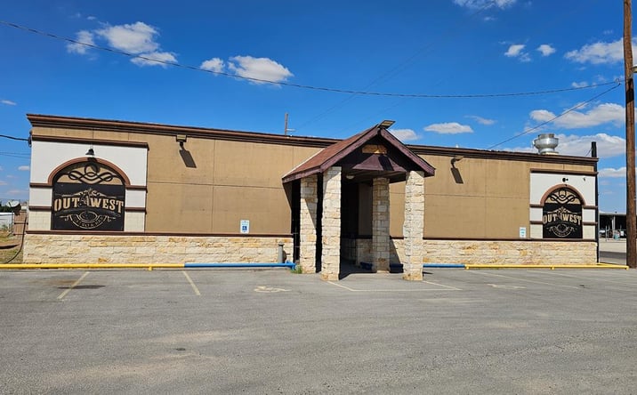 Pictures of Land property located at 1600 N Main, Monahans, TX 79756 for sales - image #1